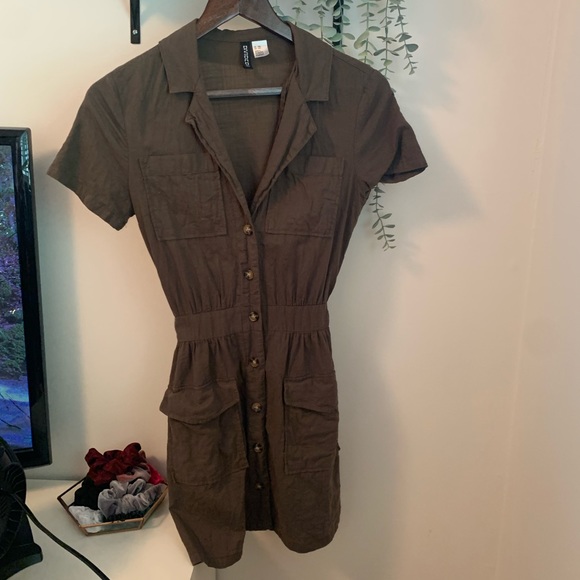 H&M Shirt Dress - Picture 2 of 4